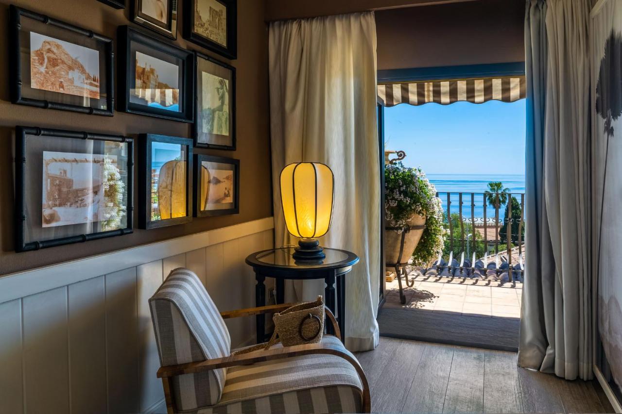 Hotel Villa Carlotta ตาออร์มินา ภายนอก รูปภาพ