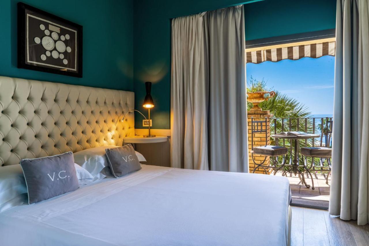 Hotel Villa Carlotta ตาออร์มินา ภายนอก รูปภาพ